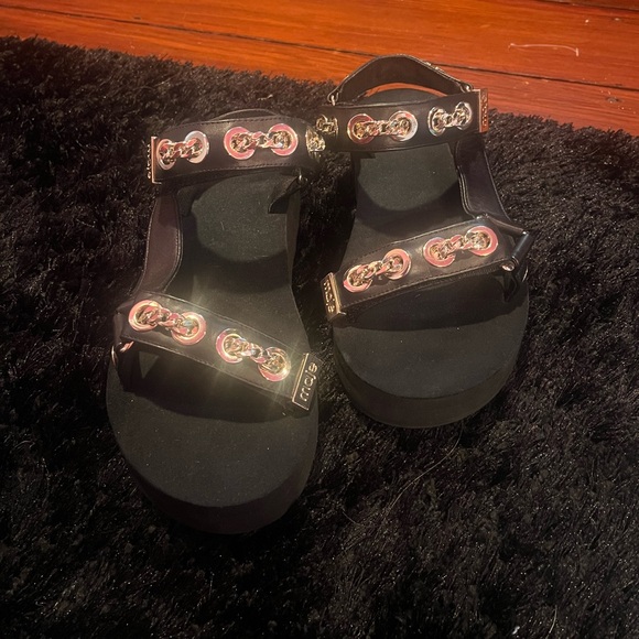Maje Shoes - MAJE PLATFORM FRANKIE CHAIN-TRIMMED LEATHER SANDAL SIZE EU 36 (size 6)